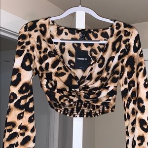 Long Sleeve Cheetah Crop Top